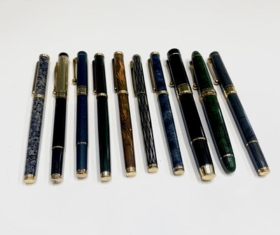 Lot 1184 - 10 L'Plume fountain pens