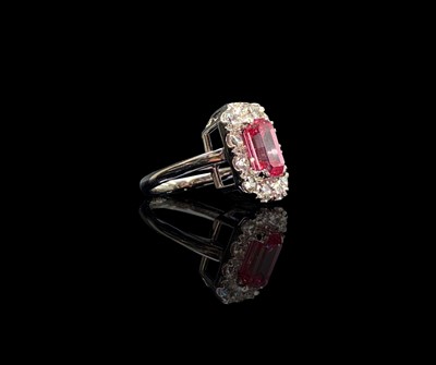Lot 144 - A rare and valuable 3.16ct pink diamond ring,...