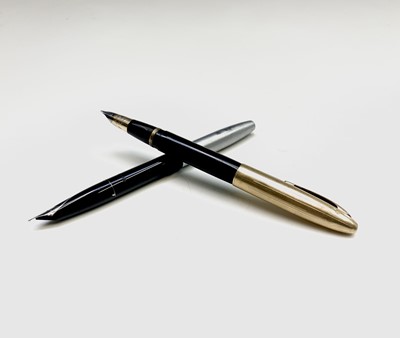 Lot 1200 - A Sheaffer Snorkel Crest fountain pen with...