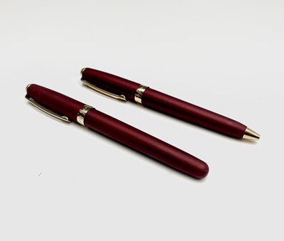 Lot 1211 - Sheaffer Prelude Royal Cranberry gold trim...