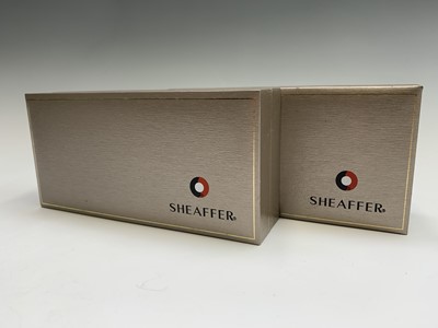 Lot 1217 - Sheaffer Legacy 2 Emperor's silver fountain...