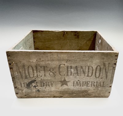 Lot 267 - A 1953 Moet & Chandon wooden box or crate,...