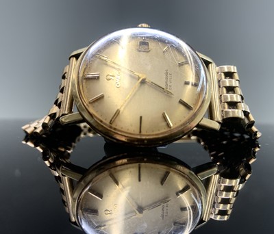 Lot 103 - An Omega gold and stainless steel gentleman's...