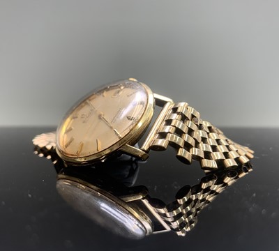 Lot 103 - An Omega gold and stainless steel gentleman's...