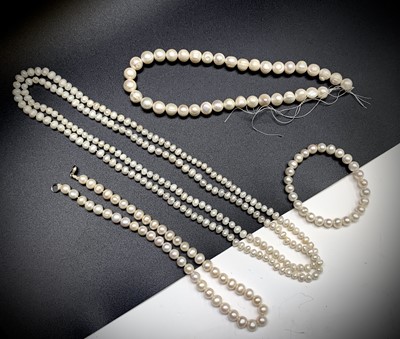 Lot 225 - Cultured pearls - three necklaces and a...