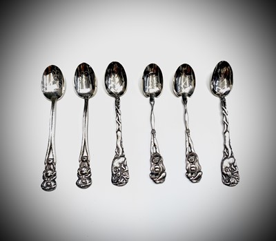 Lot 1024 - Six Chinese silver teaspoons 114gm