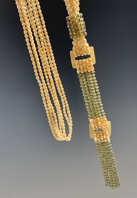 Lot 214 - Costume Jewellery Long yellow pearl 'Flapper'...