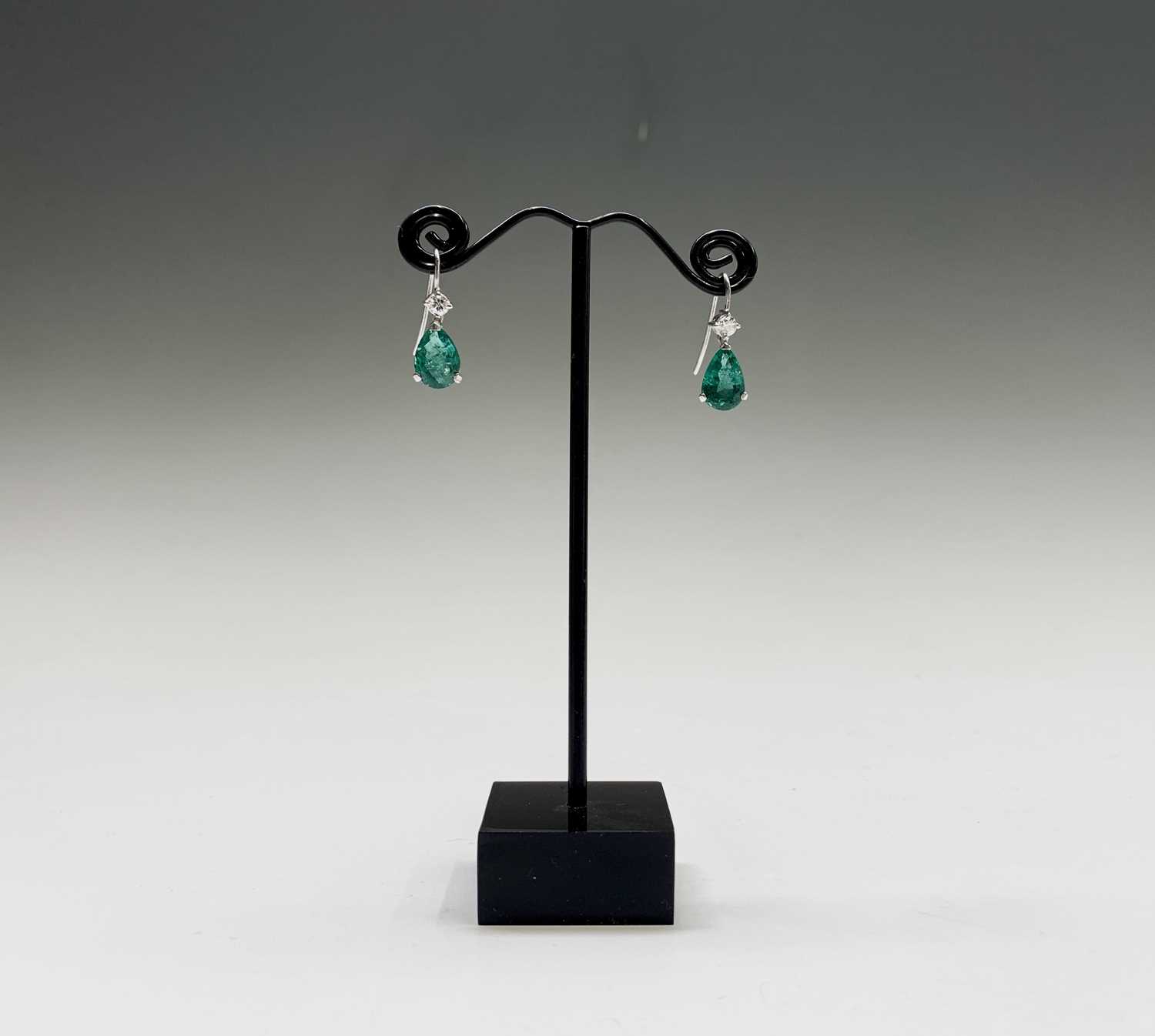 Lot 340 - A pair of impressive emerald and diamond...