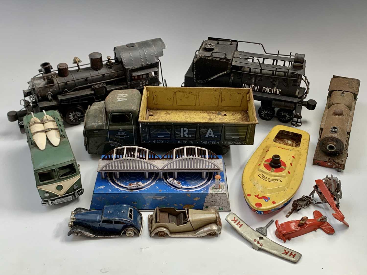 Lot 699 - Tin Plate Toys - Box containing 2 early Triang-...