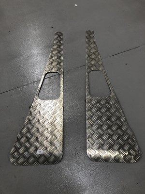 Lot 107 - A pair of Land Rover wing chequer plate...
