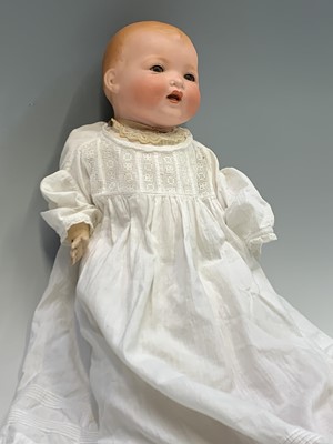 Lot 730 - An Armand Marseille 'Baby Gloria' bisque head...