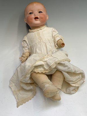 Lot 730 - An Armand Marseille 'Baby Gloria' bisque head...