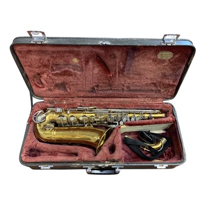 Lot 167 - An American cased saxophone.