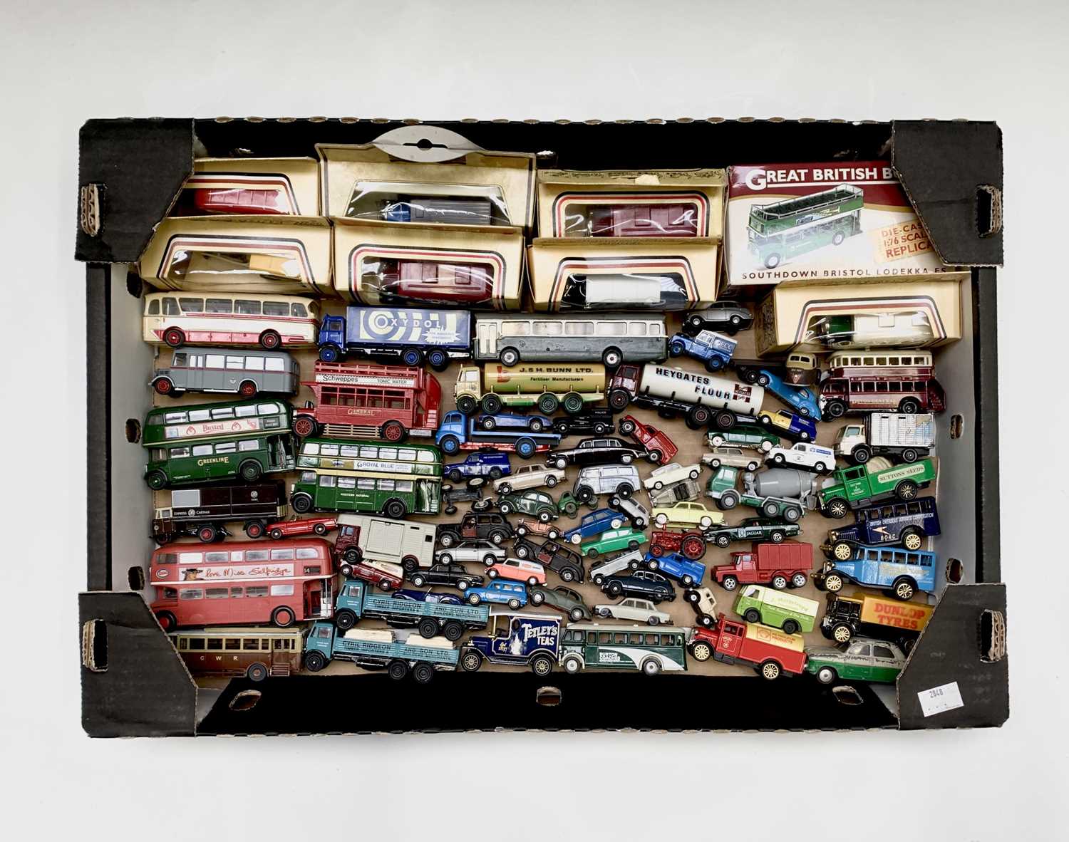 Lot 727 - Model Vehicles OO Gauge & 1:76 Scale - A box