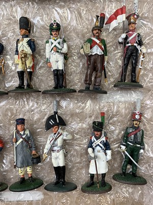 Lot 752 - Relive Waterloo - French Troops & Officers - A...