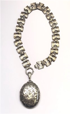 Lot 2617 - A Victorian silver engraved locket and a...