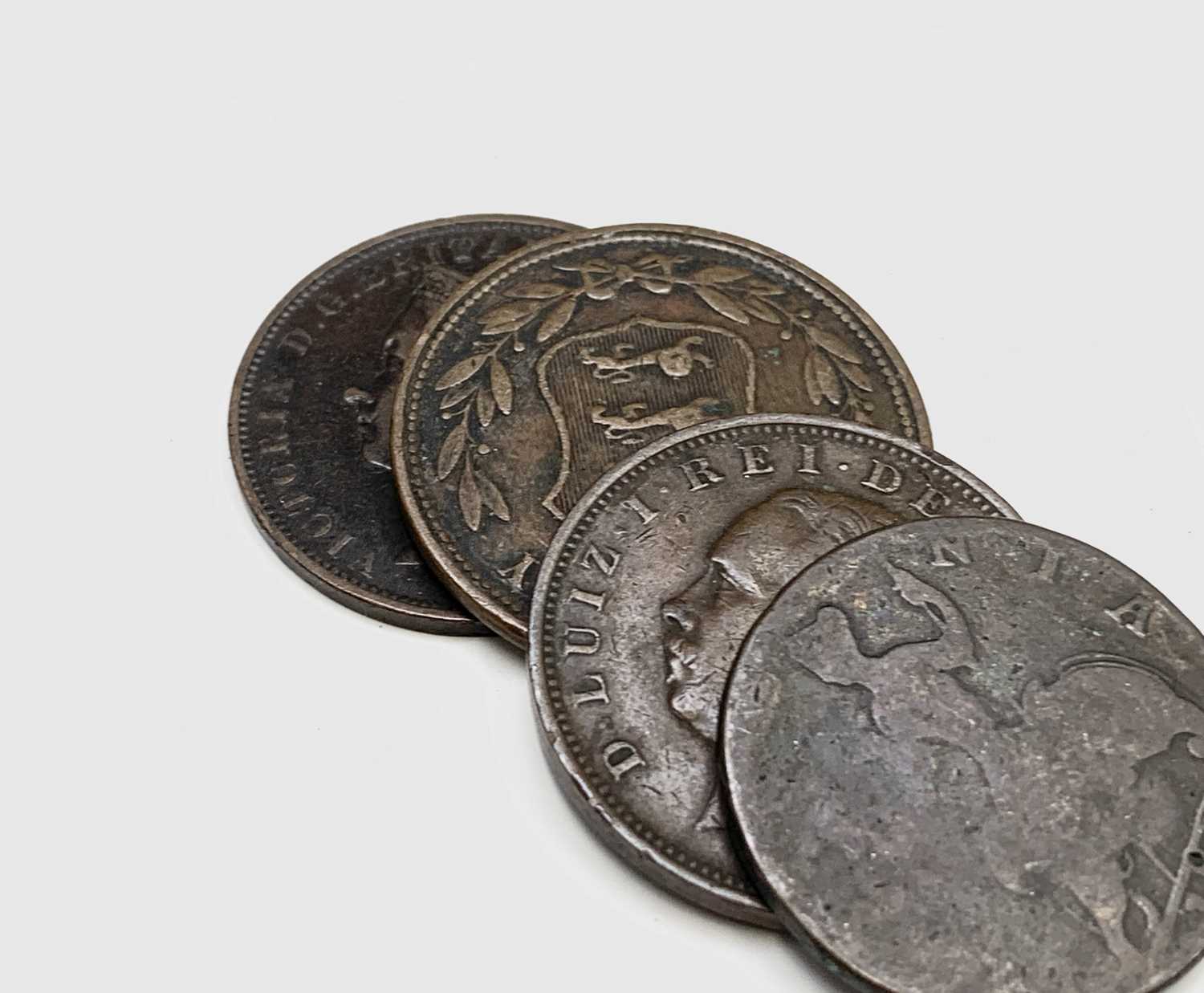 Lot 31 - Coins & Tokens - Lot comprises £1 face value...