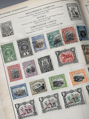 Lot 357 - GB & World Collections - A box containing 5...