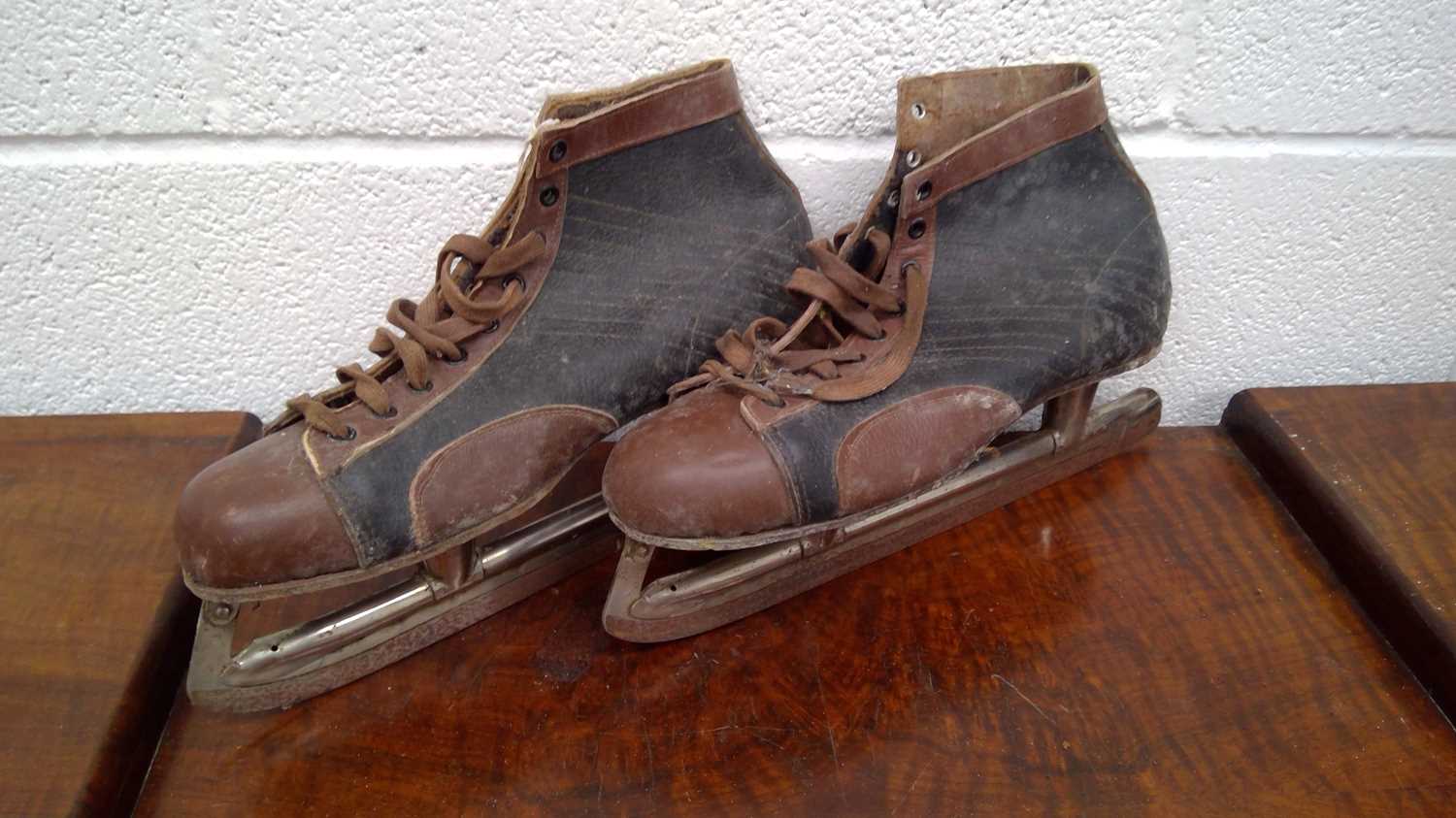 Lot 220 - Vintage "Invictus" ice skates.