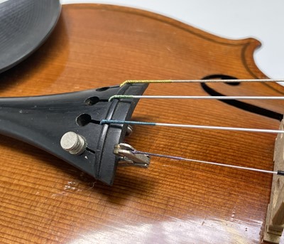 Lot 99 - A late 19th/early 20th Century violin,...