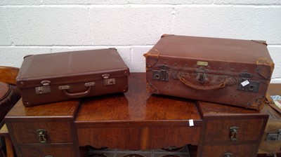 Lot 266 - A vintage suitcase made by 'Vulcan'. Comes...