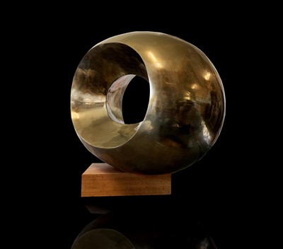 Lot 108 - Tom LEAPER (XX-XXI) Oval Form Bronze sculpture...