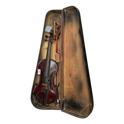 Lot 118 - A 20th century continental full size violin,...