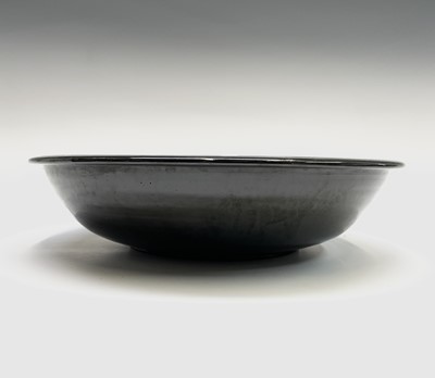 Lot 879 - A Lakes Truro Cornish pottery shallow bowl,...