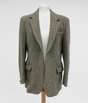Lot 2805 - A gentleman's Dunn & Co. Harris tweed jacket,...