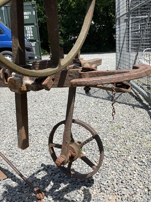 Lot 401 - A Ransomes wrought iron horse plough. Overall...