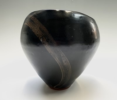 Lot 1007 - A studio pottery bread crock, multiple seal...
