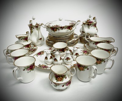 Lot 971 - Royal Albert 'Old Country Roses' dinner, tea...