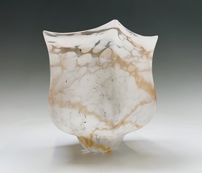 Lot 138 - An Art Deco white marbled glass shade,...