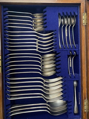 Lot 185 - An oak cased canteen of silver plated cutlery,...