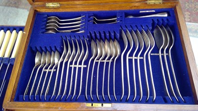 Lot 185 - An oak cased canteen of silver plated cutlery,...