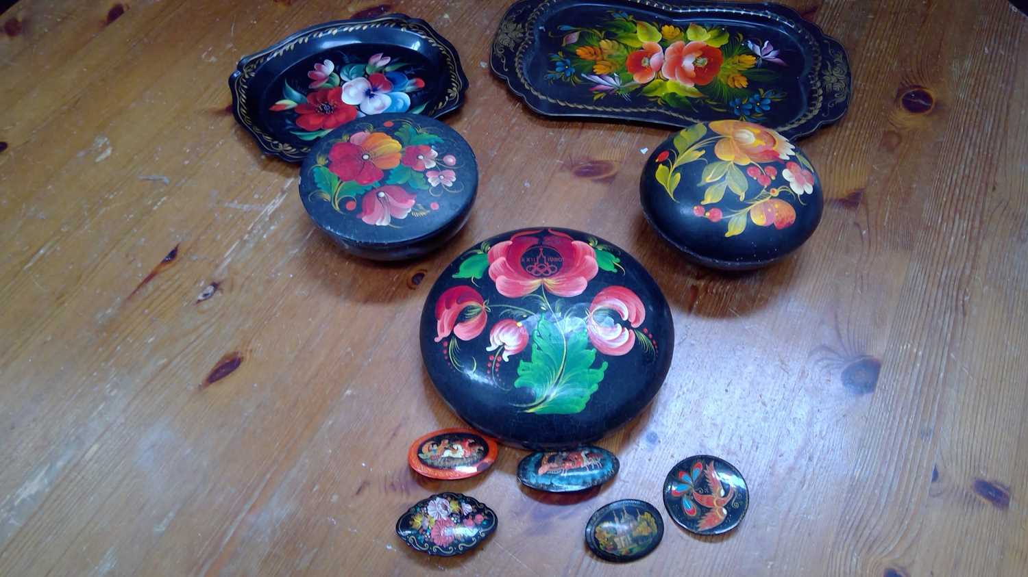 Lot 23 A Russian papier mache lacquered box with the