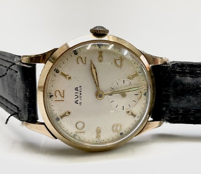 Lot 163 - A gentleman's Avia 9ct gold wristwatch with 15...