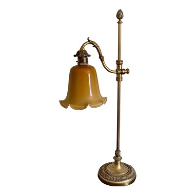 Lot 151 - A chased gilt brass desk lamp.