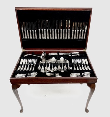 Lot 211 - A Kings pattern canteen of cutlery - 12 place...