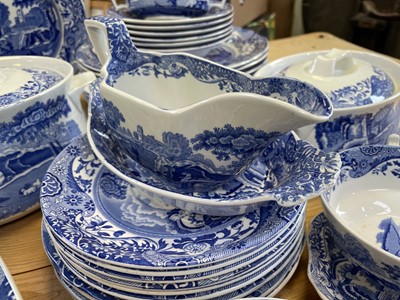 Lot 945 - An extensive Spode 'Italian' pattern dinner...