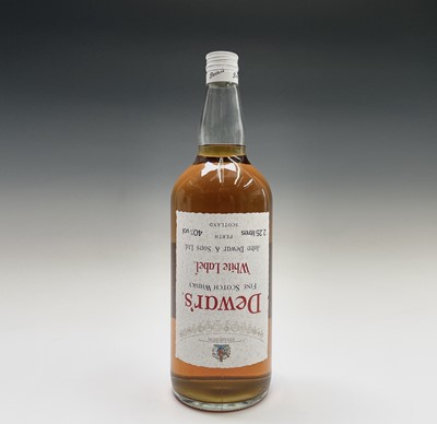 Lot 261 - One bottle Dewar's Fine Scotch Whisky 'White...