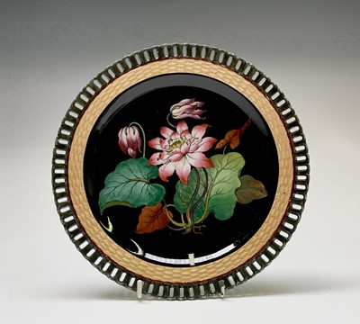 Lot 962 - A 19th century English porcelain plate...