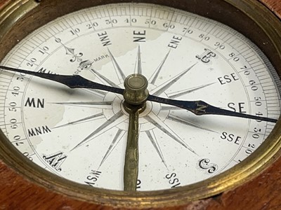 Lot 552 - A Victorian travel compass, of small...