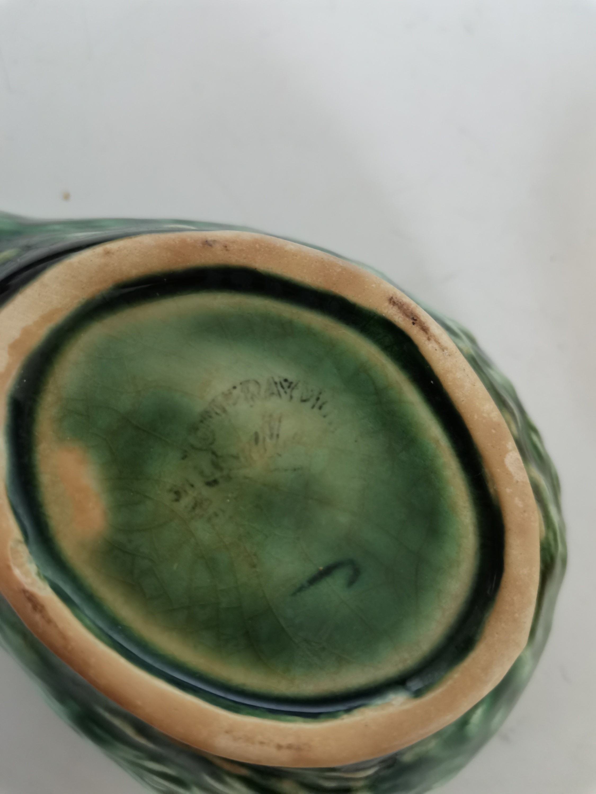 Lot 140 - Three 'Tony Raymond' ceramic avocado dishes,