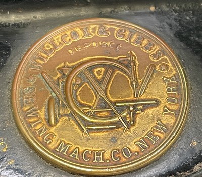 Lot 370 - A 'Wilcox & Gibbs Sewing Machine Co.' sewing...