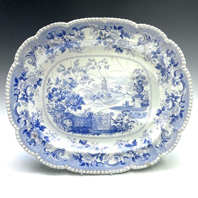 Lot 288 - A blue and white meat dish, early 20th century,...