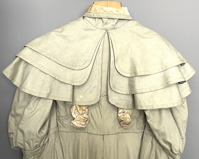 Lot 2806 - A scarce Regency ladies ‘Redingote’ coat.