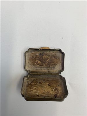 Lot 706 - A Chinese brass tray, two Persian niello...