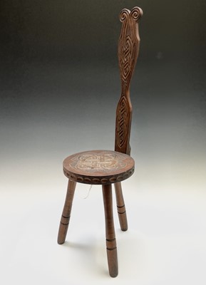 Lot 195 - An oak spinning chair by Ben Setter of Totnes,...