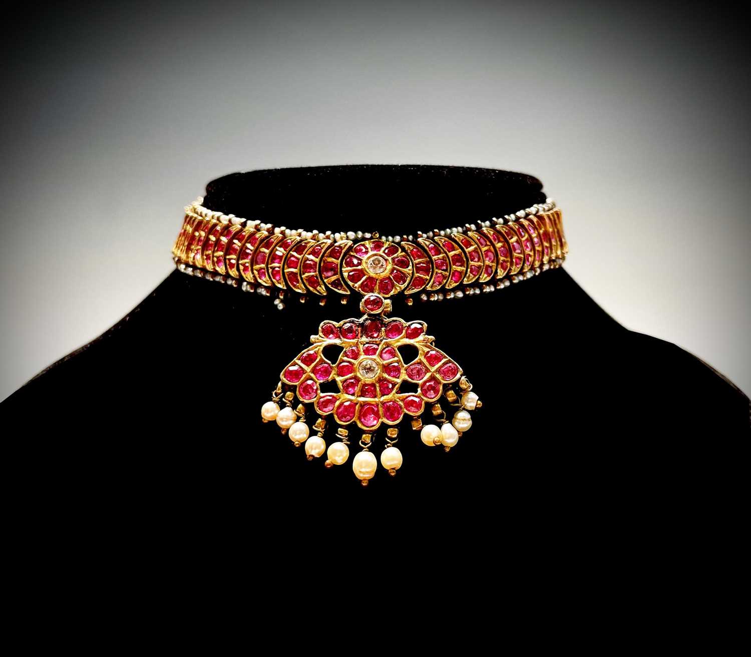 Lot 48 - An impressive Ceylonese ruby and pearl...